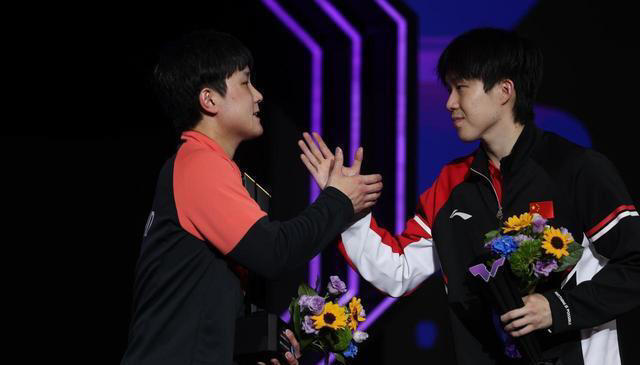 神和充分的, 的职业素养, RrksA