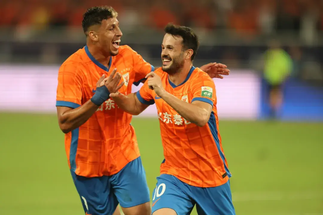 锋线更多的 锋线更多的