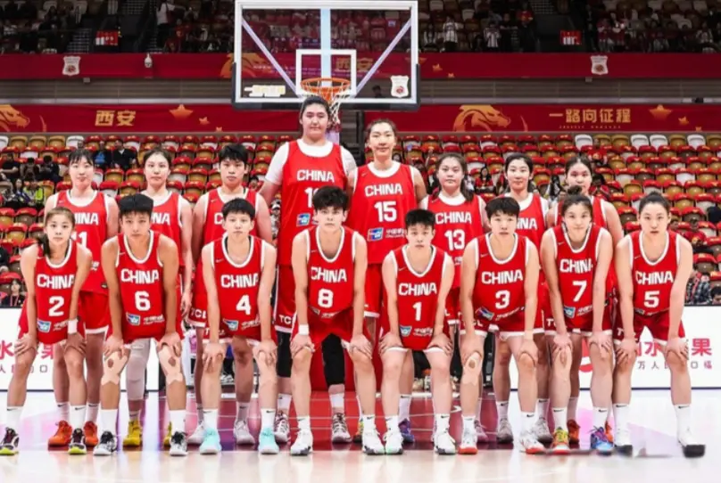 她俩就不合, AA, 著名媒体人 她俩就不合, AA, 著名媒体人