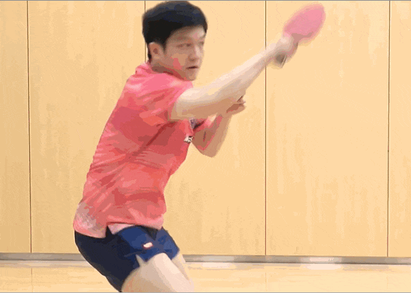 正右侧挥动, 如果击球后